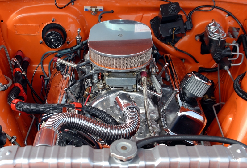 garagiste-MAZAUGUES-min_car-engine-1738309